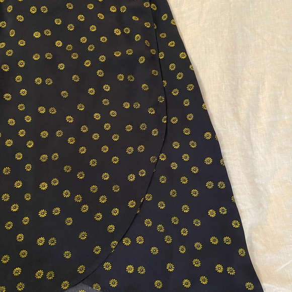 J. Crew Daisy Print, wrap midi skirt - Picture 2 of 4